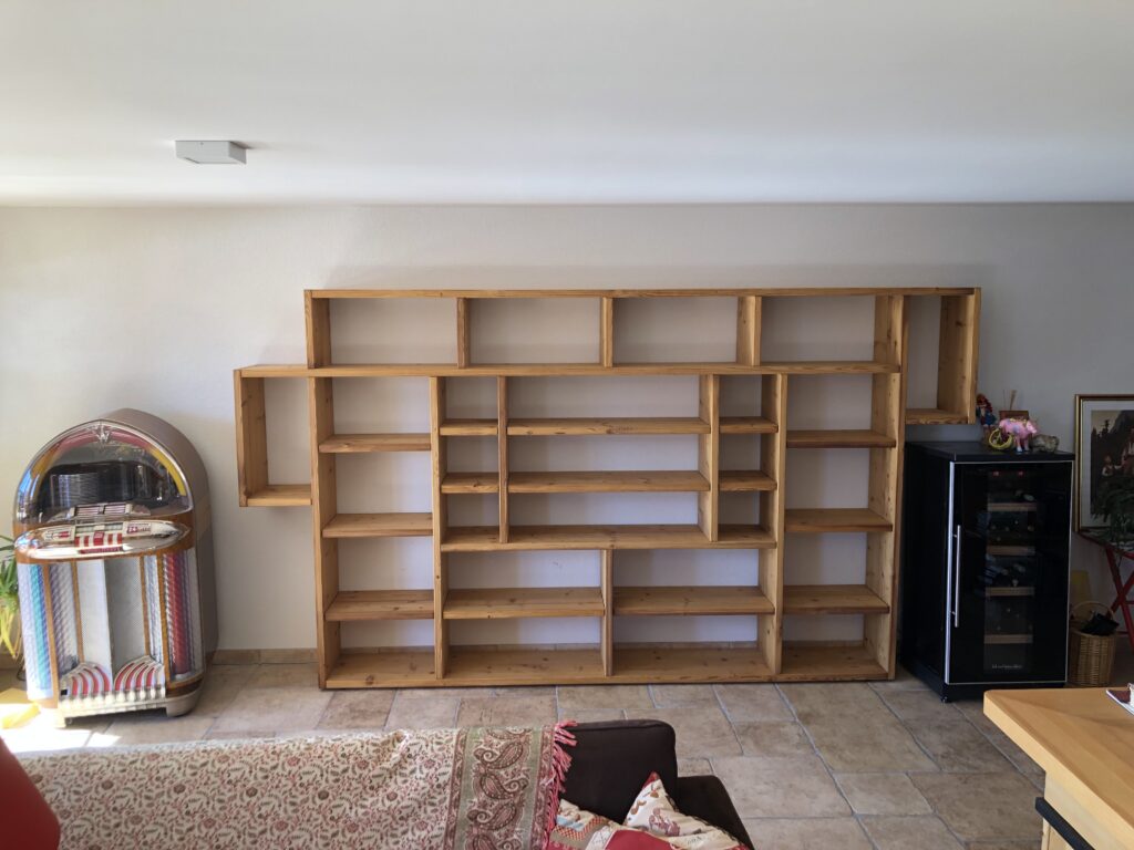 Bibliothèque épicéa vapo sur mesure